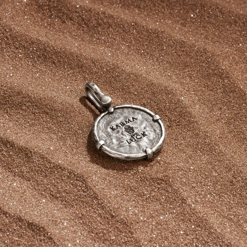 Constant Illumination - Onyx Eye Charm