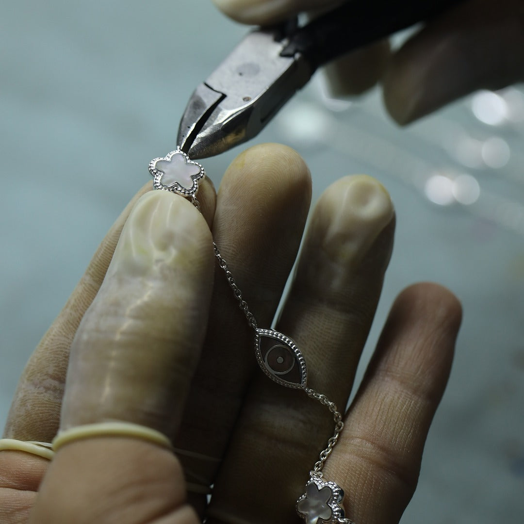 Enduring Peace Evil Eye Malachite Silver Necklace