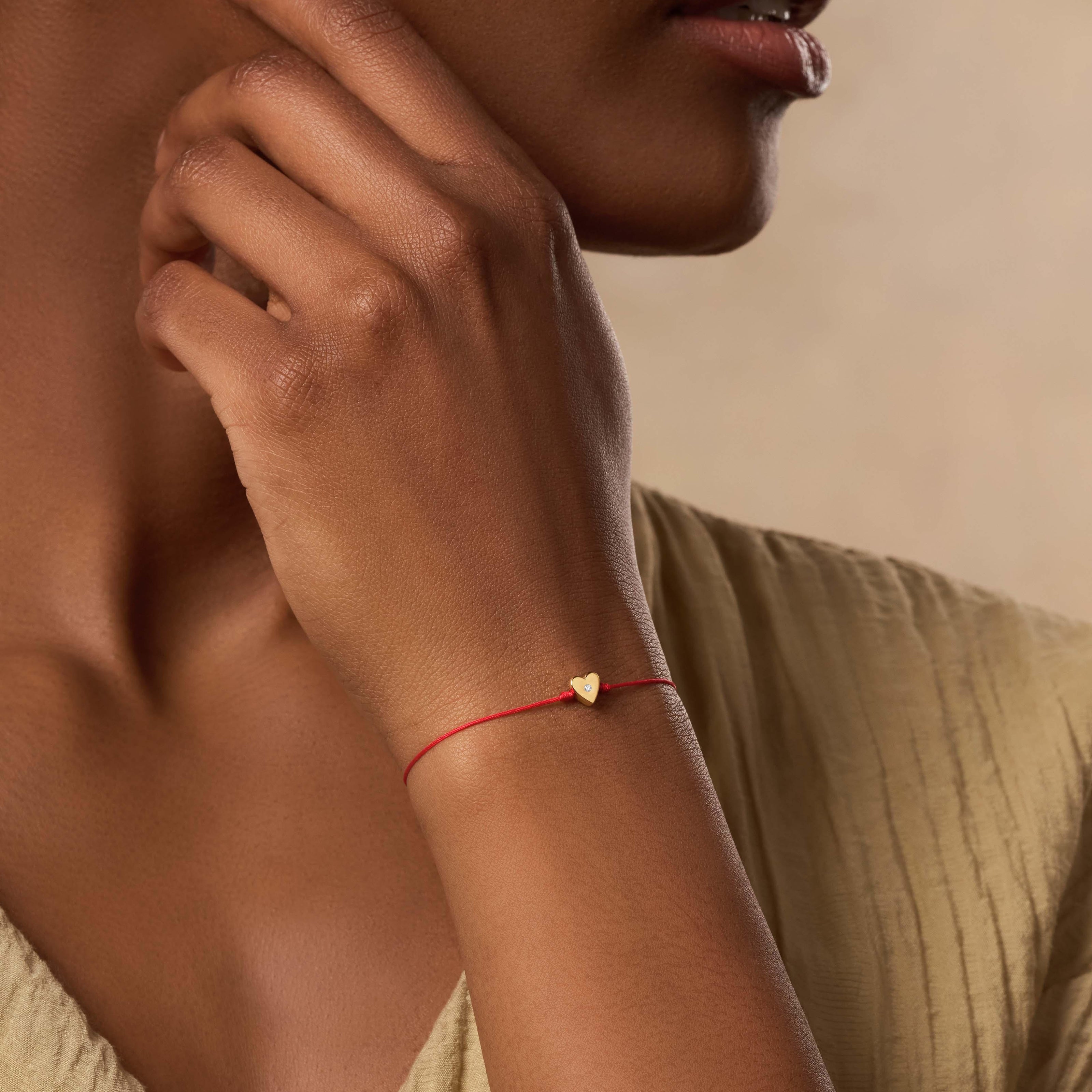 Gleaming Devotion Red String Heart Bracelet